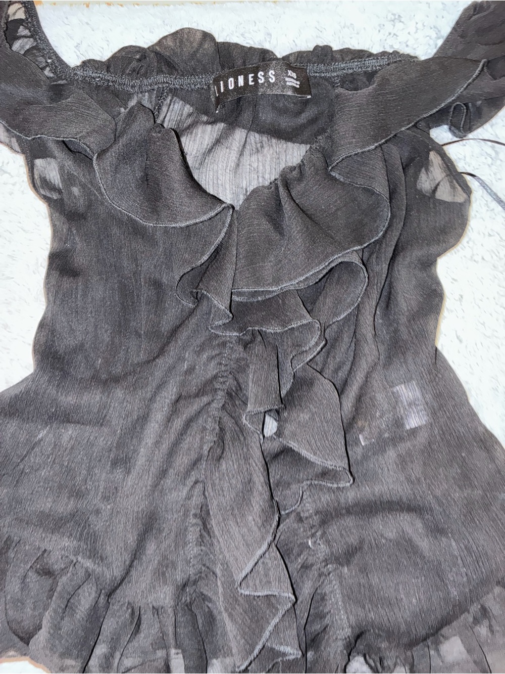 Lioness Off-the-Shoulder Black Ruffle fairy Top - Picture 5 of 9